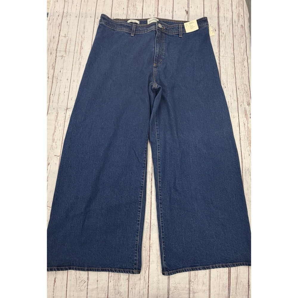 NWT sailor wide leg medium blue denim jeans Universal Thread High Rise Sz 17 R